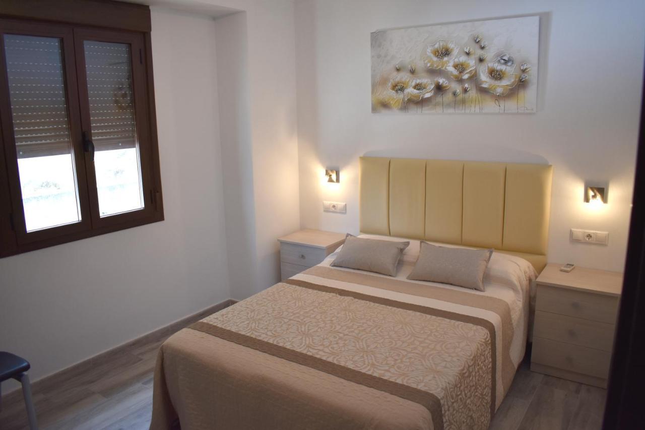Iznajar Suites מראה חיצוני תמונה