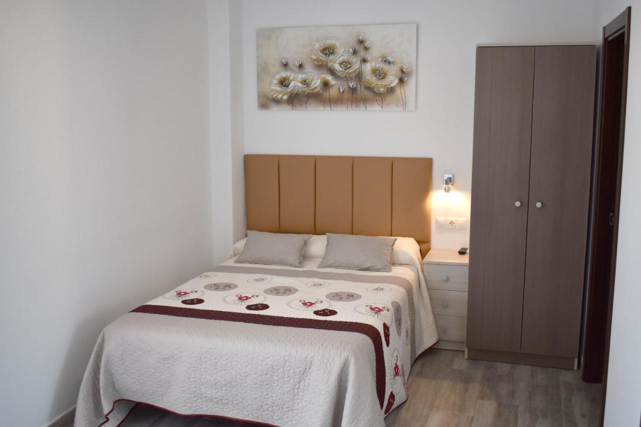 Iznajar Suites מראה חיצוני תמונה
